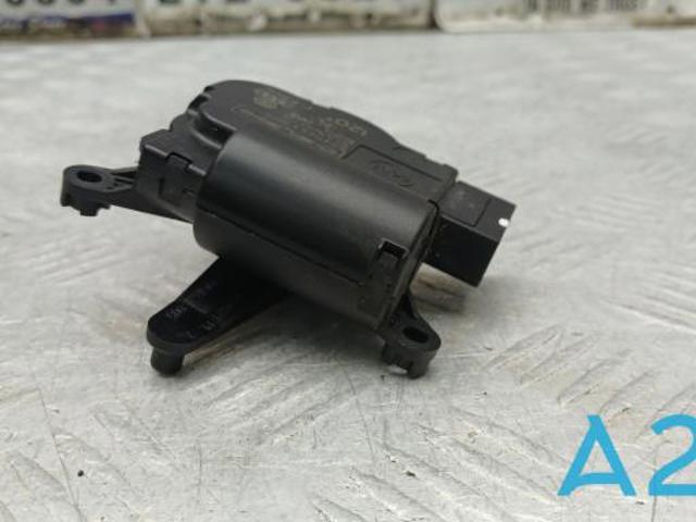 Мотор заслінки рециркуляції повітря 7L0907511AK VAG