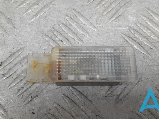 Плафон підсвічення бардачка 7L0947415 VAG