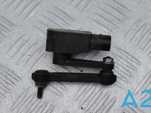 Датчик рівня положення кузова, задній 7L6616571 VAG