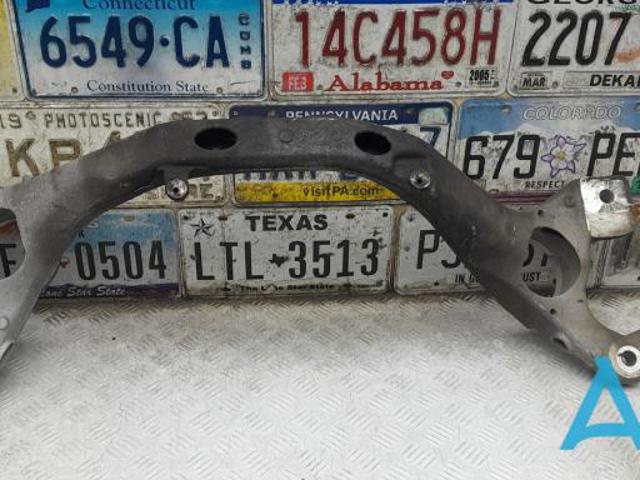 Підрамник двигуна 7L8199207A VAG