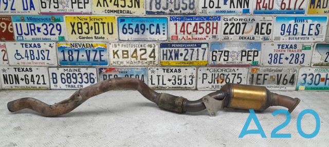 Глушник передній 7P0254301BX VAG