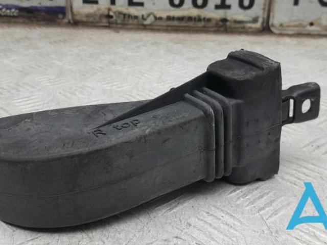 Обмежувач відкриття дверей, передній 7P0837249B VAG