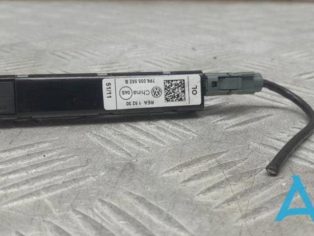 Підсилювач сигналу антени 7P6035552B VAG