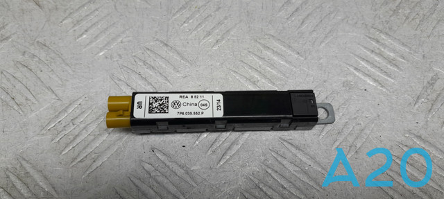Підсилювач сигналу антени 7P6035552P VAG