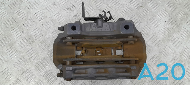 Задній гальмівний супорт лівий 7P6615423D VAG
