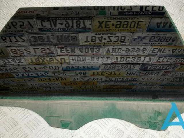 Скло задньої двері правої 7P6845026A VAG