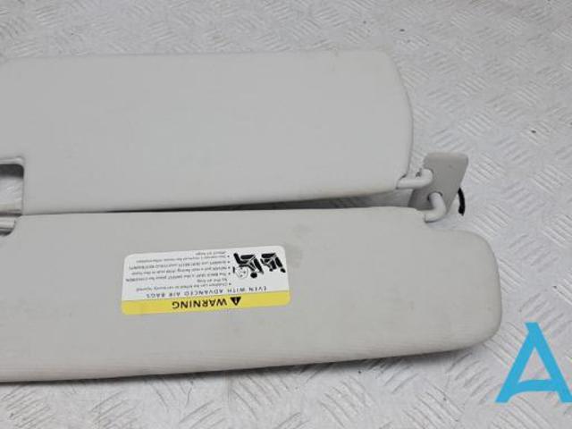 Козирок 7P6857551B2F4 VAG