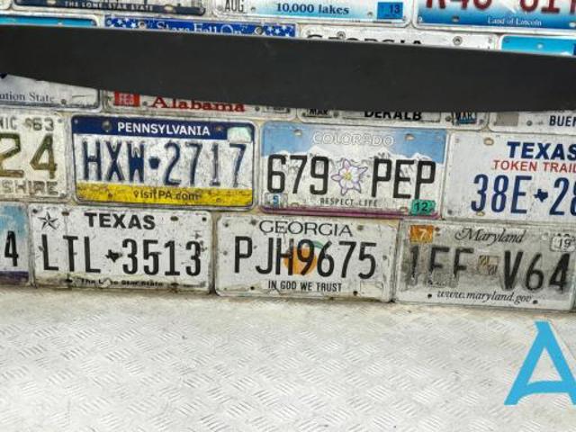 Обшивка ляди 7P686760382V VAG