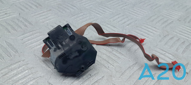 Блок управління багатофункціонального рульового колеса 7P6959542A VAG