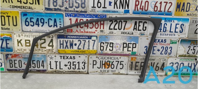 Рама скла передніх дверей правих 802D43NF0A NISSAN