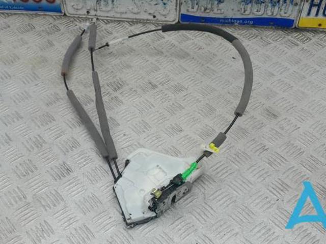 Замок дверей водія 805016RR0A NISSAN