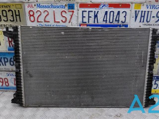 Радіатор водяний 80A121251D VAG