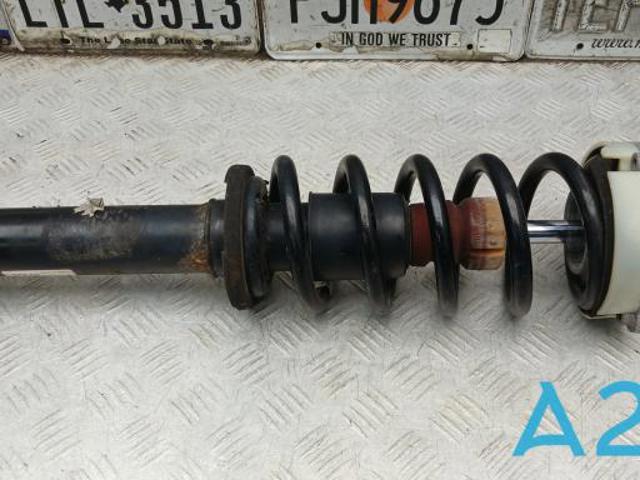 Амортизатори передні 80A413031AK VAG