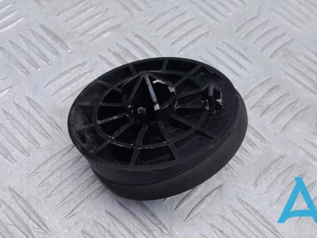 Опора амортизатора заднього 80A512149 VAG