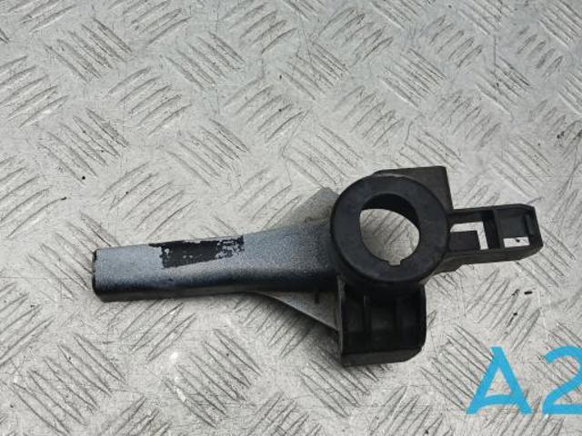 Подушка радіатора охолодження, нижня 80A805202 VAG