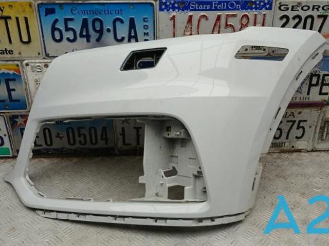 Бампер передній, ліва частина 80A807107CGRU VAG