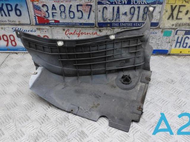 Захист бампера переднього, правий 80A853888C VAG
