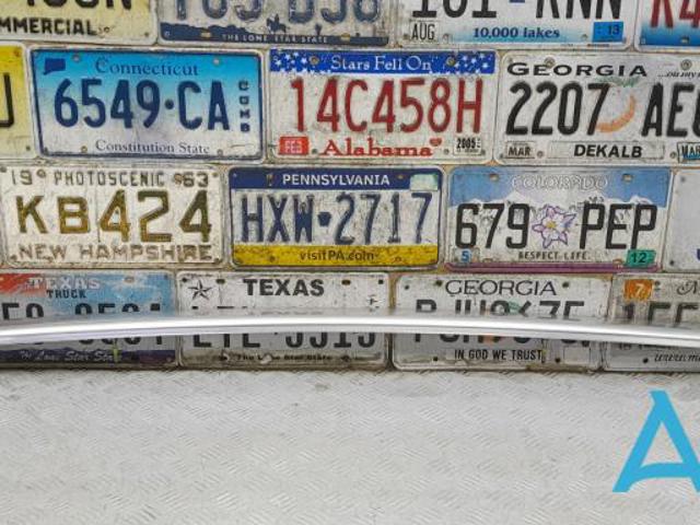 Автомобільний рейлінг на дах лівий 80A860021D3Q7 VAG