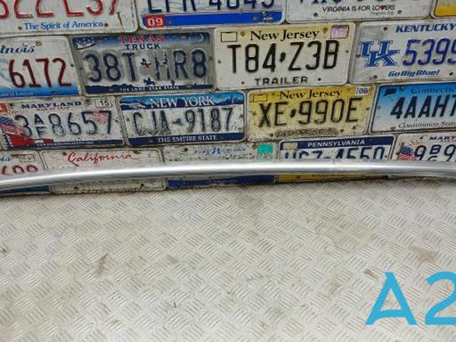 Рейлінг даху лівий 80A860021E3Q7 VAG
