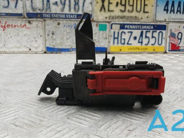 Коробка запобіжників 80A941823A VAG
