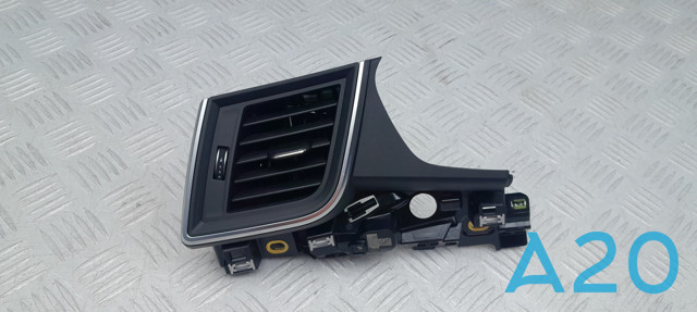 Решітка повітропровода ліва 80B820901A6PS VAG