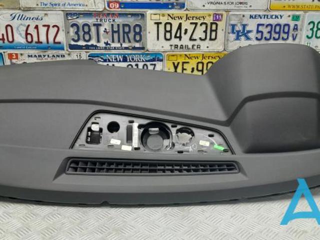 Панель приладів торпеди 80B857001F24A VAG