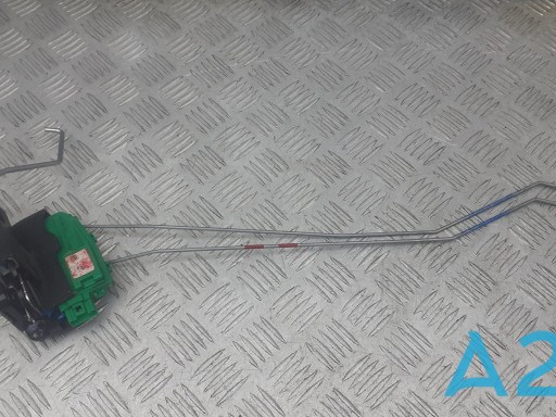 Замок задніх дверей, правих 814201R030 HYUNDAI