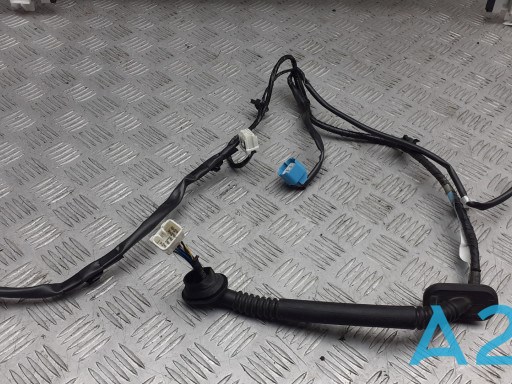 Джгут проводів задніх дверей 81822SG001 SUBARU