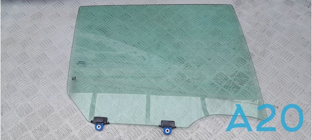 Скло заднє ліве 823013NF1A NISSAN