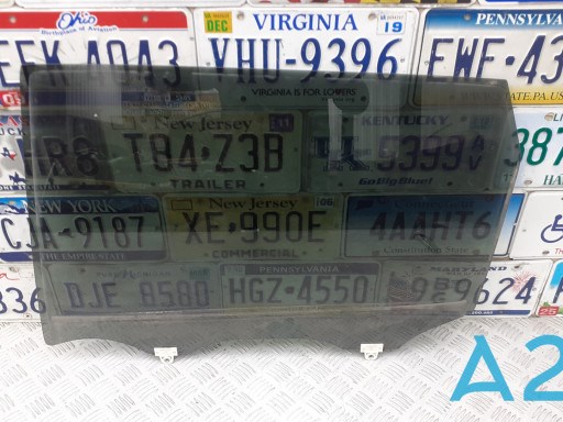 Скло задніх дверей, лівих 823015HA0B NISSAN