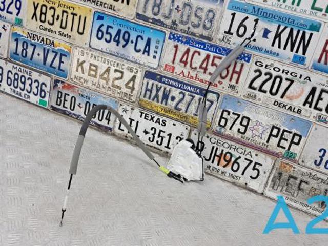 Замок задньої дверї, правої 825006RR0A NISSAN