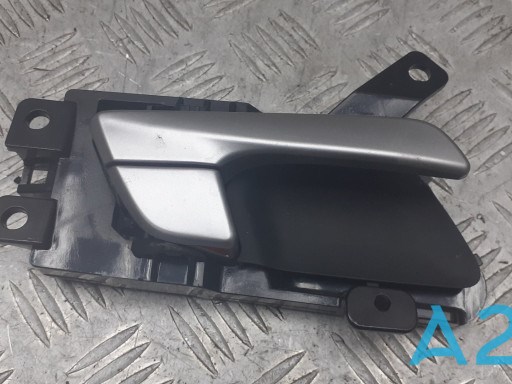 Ручка передніх дверей внутрішня, права 82620C1000PGB HYUNDAI