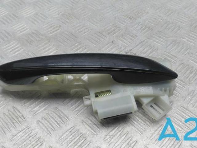 Ручка передніх дверей зовнішня, права 82661L1030 HYUNDAI