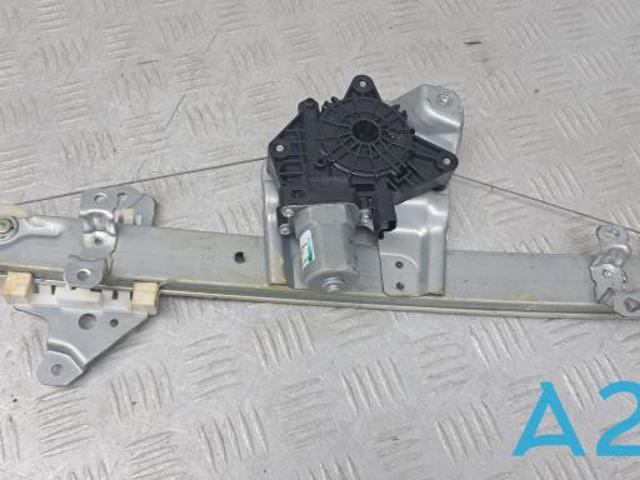 Склопідйомник задніх лівих дверей 827216RR0A NISSAN