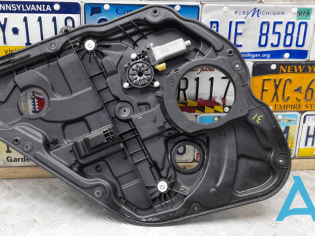 Склопідйомник задніх лівих дверей 834713S001 HYUNDAI