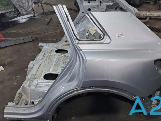 Крило заднє ліве 83A809837 VAG