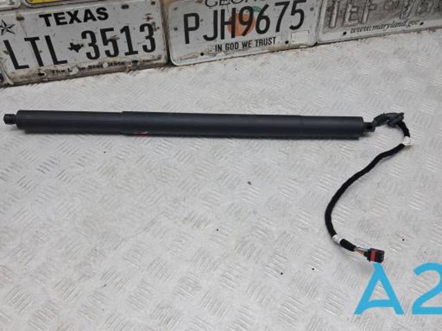 Амортизатор ляди 83A827851A VAG