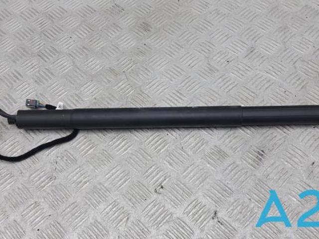 Амортизатор кришки багажника 83A827851B VAG