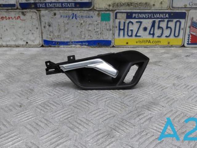 Ручка задніх дверей, внутрішня, ліва 83A837019G4PK VAG