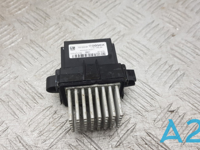 Регулятор оборотів пічки 84178783 GM