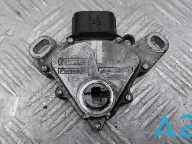 Датчик нейтральної передачі 8454006020 TOYOTA