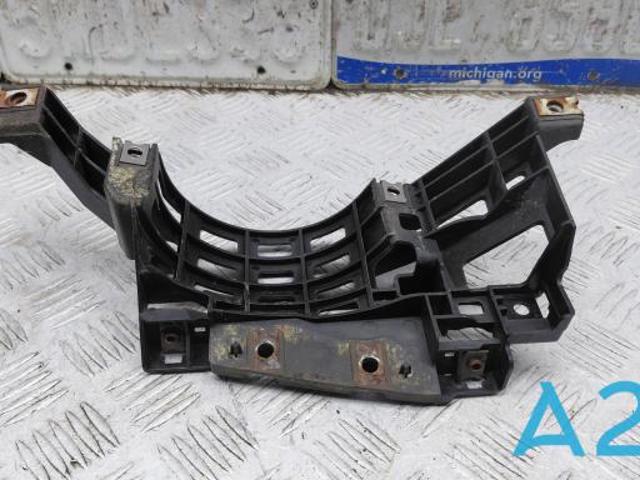 Кронштейн бампера заднього, правий 850185NA0A NISSAN