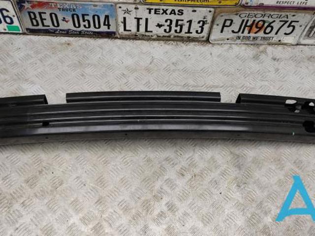 Буфер бампера заднього 850305NA0A NISSAN