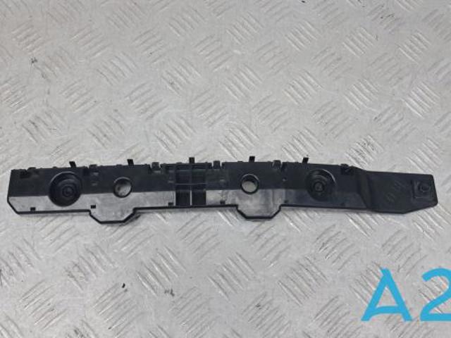 Напрямна заднього бампера, права 852206RR0A NISSAN