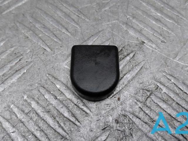 Заглушка гайки кріплення повідка переднього двірника 85292AA010 TOYOTA