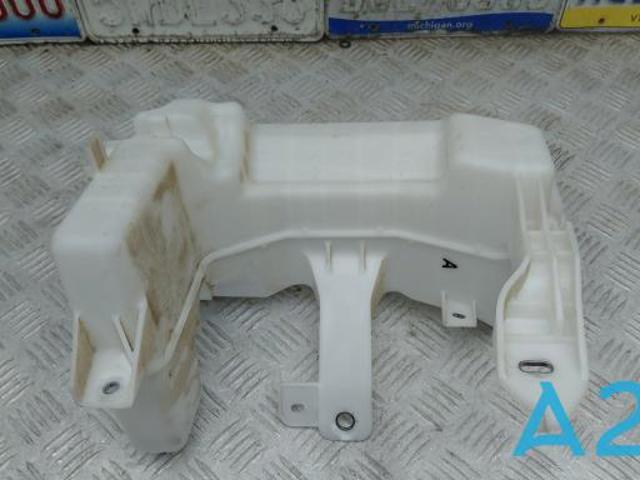 Бачок омивайки 8531542530 TOYOTA