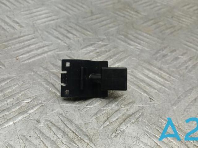 Форсунка омивача лобового скла 8538112360 TOYOTA