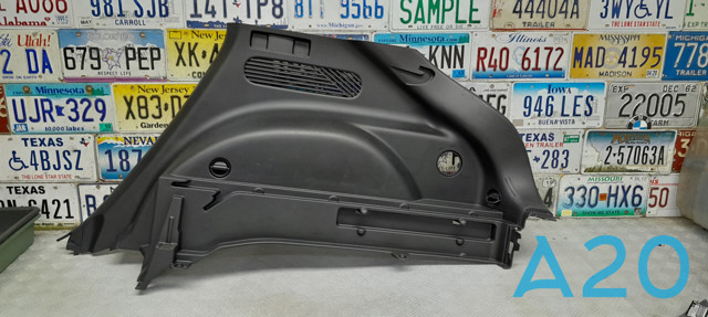 Облицювання багажного відсіку, праве 85740GI000NNB HYUNDAI