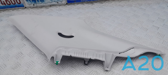 Обшивка стійки кузова внутрішня, задня права 85860GI000YGU HYUNDAI