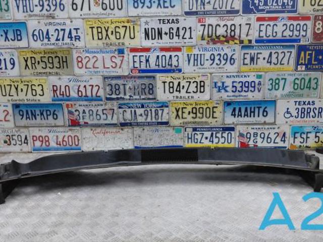 Водостік лобового скла, жабо 86150C6000 HYUNDAI
